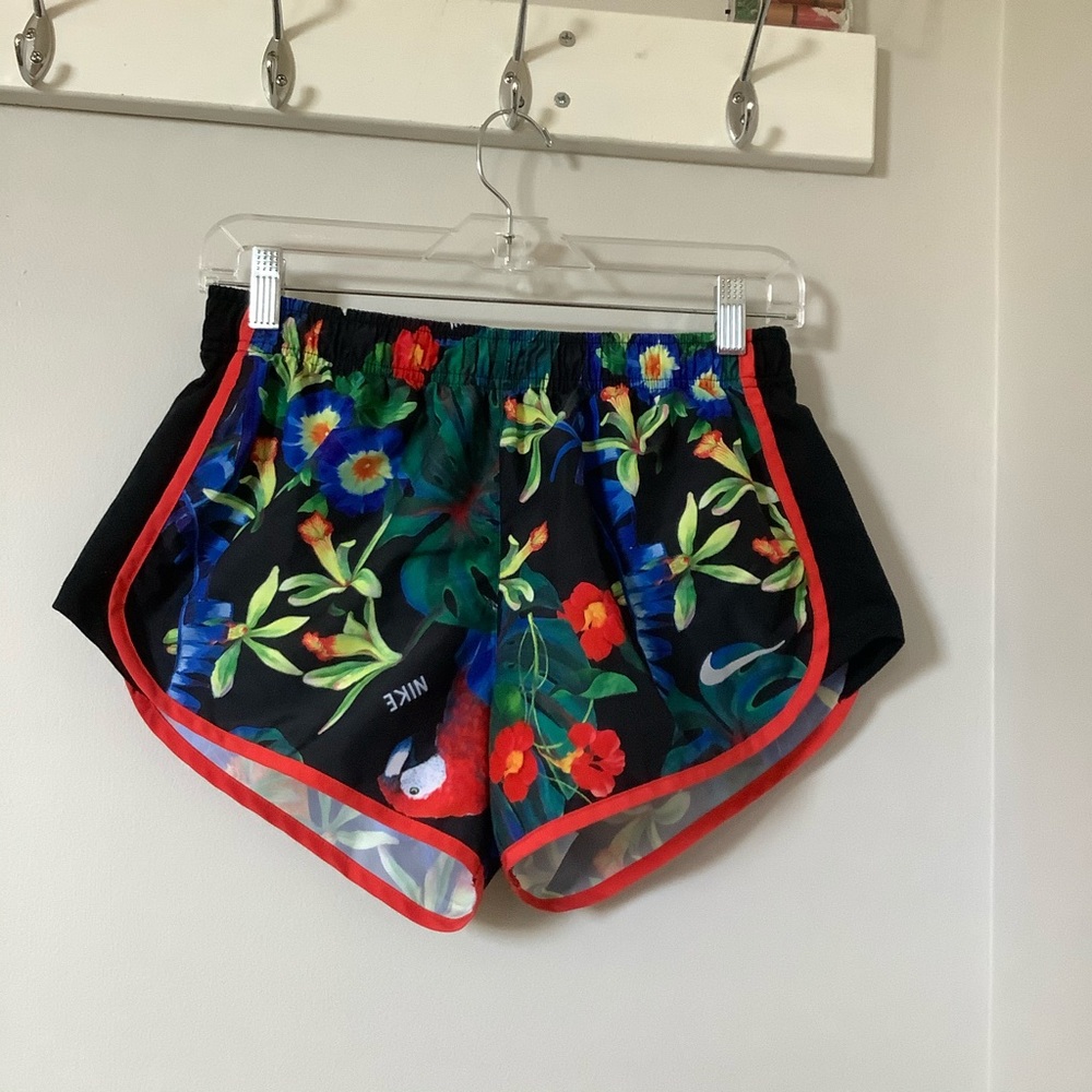 Nike Dri-Fit Floral Medium Athletic Shorts